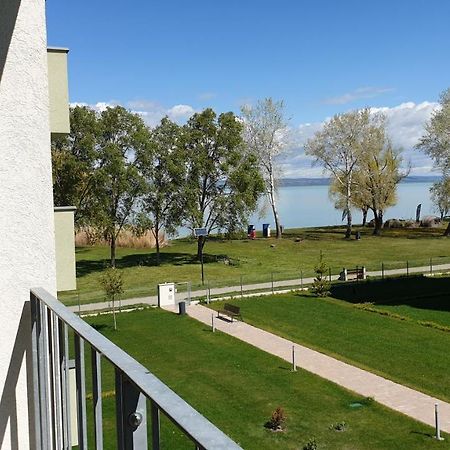 Lelle Resort B20 Balatonlelle Ngoại thất bức ảnh