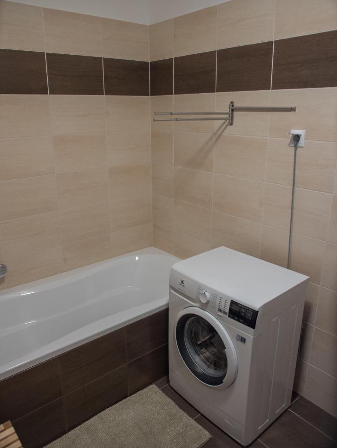 Lelle Resort B20 Balatonlelle Ngoại thất bức ảnh